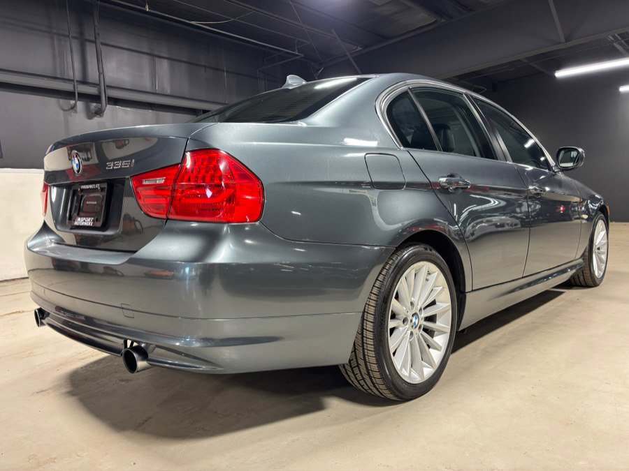 Used 2011 BMW 335i xDrive Sedan image 5