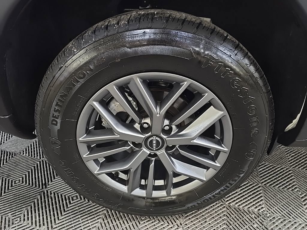 Used 2022 Nissan Rogue S image 13