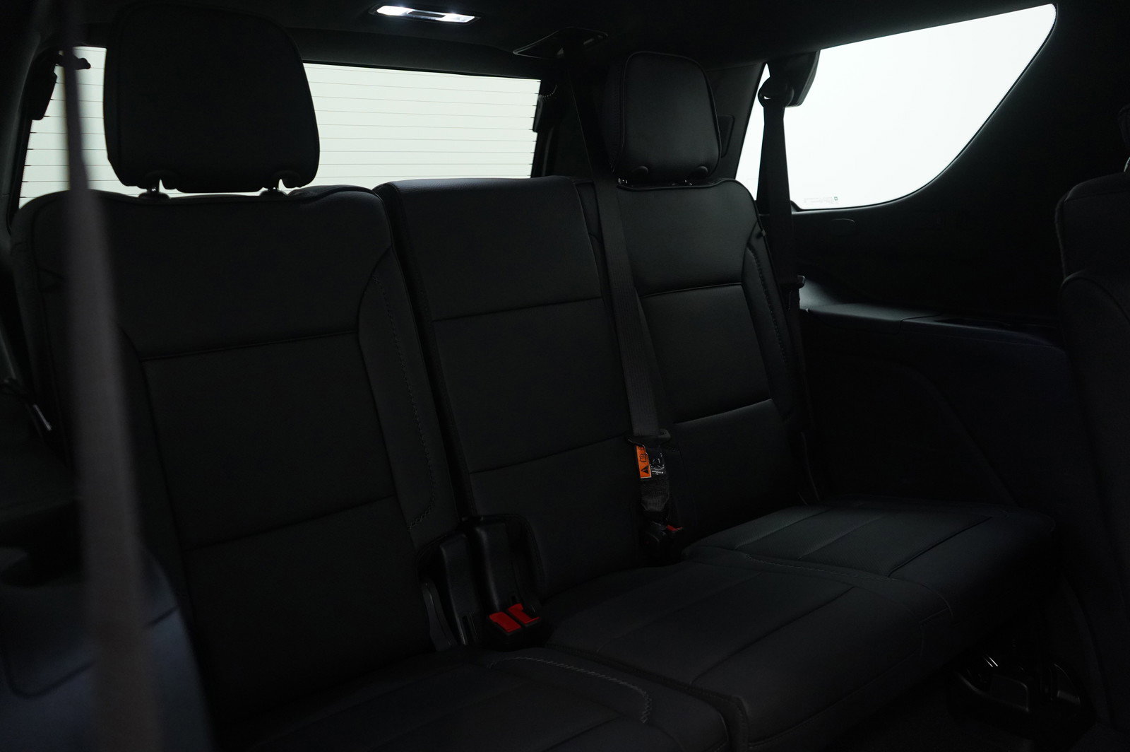 Used 2025 GMC Yukon Denali w/ Denali Reserve Package image 14