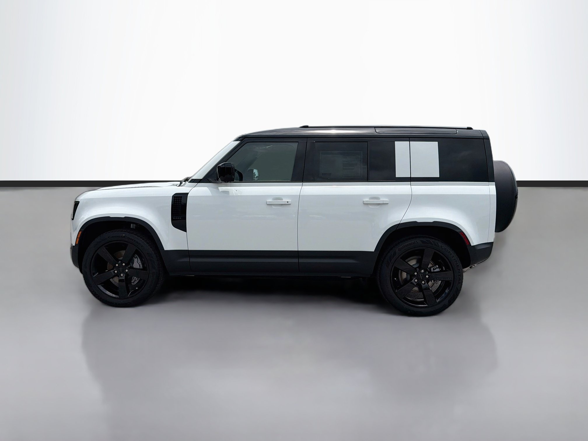 New 2026 Land Rover Defender 110 S AWD/4WD image 2