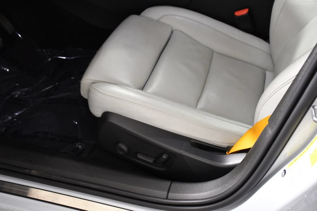 Used 2023 Polestar Polestar 2 w/ Pilot Pack AWD/4WD image 16
