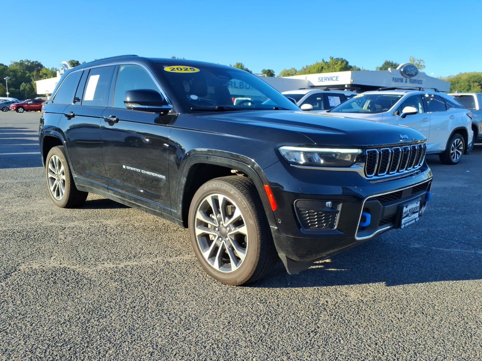 Used 2025 Jeep Grand Cherokee Overland w/ Advanced Protech Group III