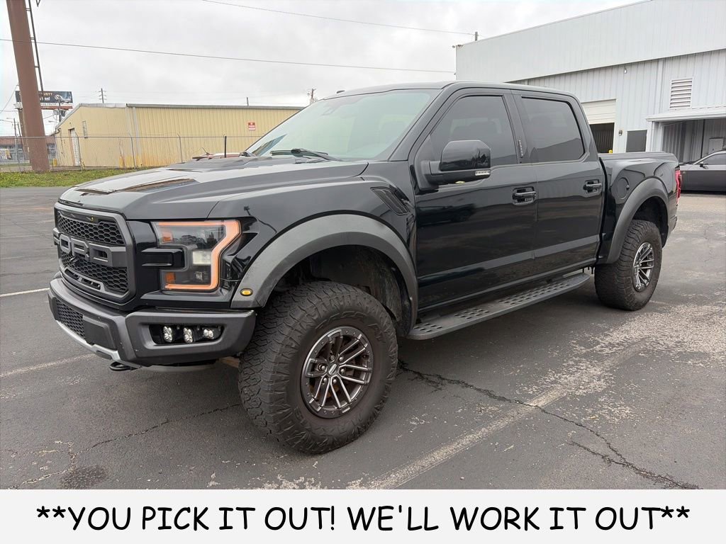 Used 2018 Ford F150 Raptor w/ Equipment Group 802A Luxury AWD/4WD image 3