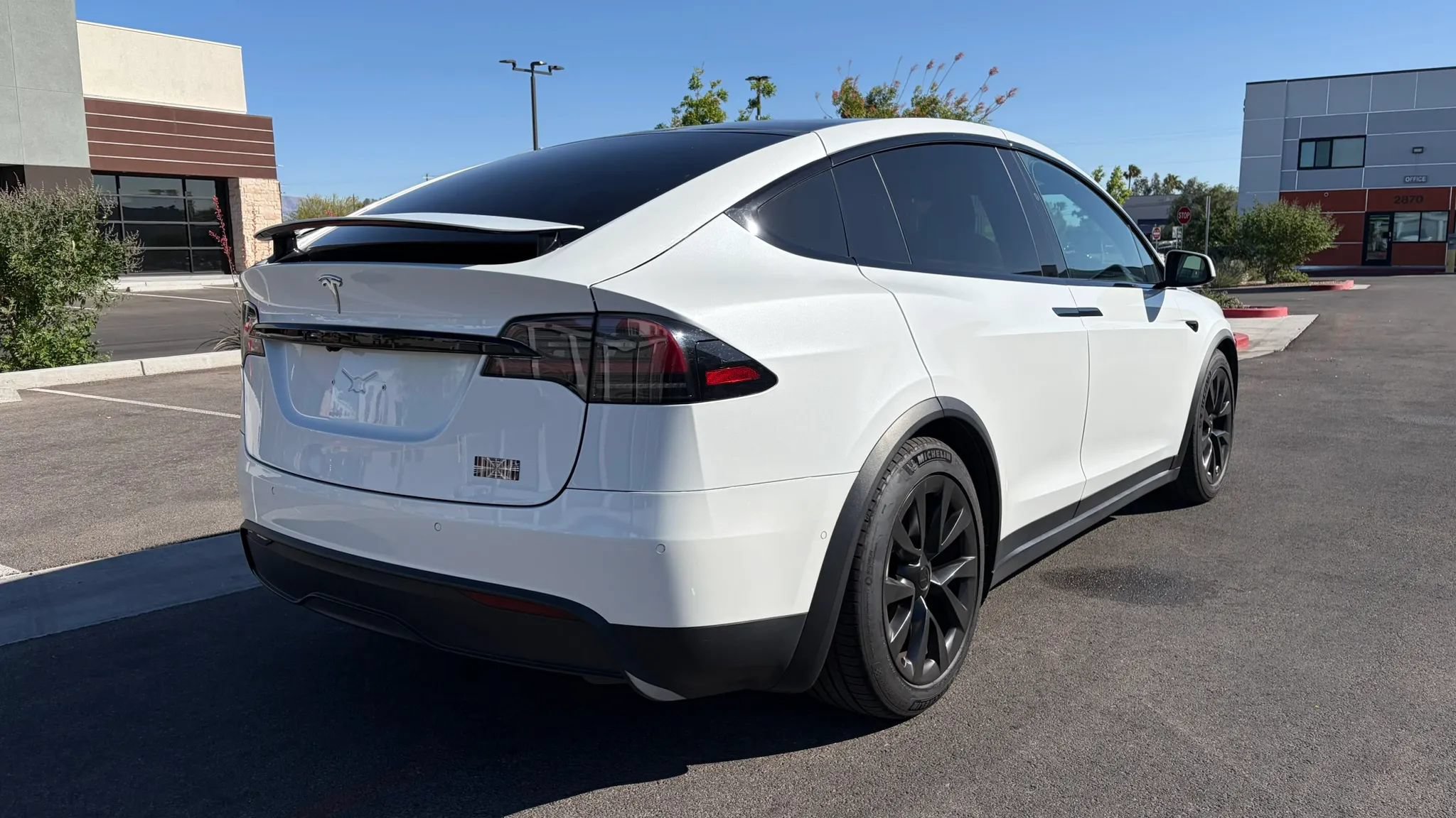 Used 2022 Tesla Model X Plaid AWD/4WD image 5