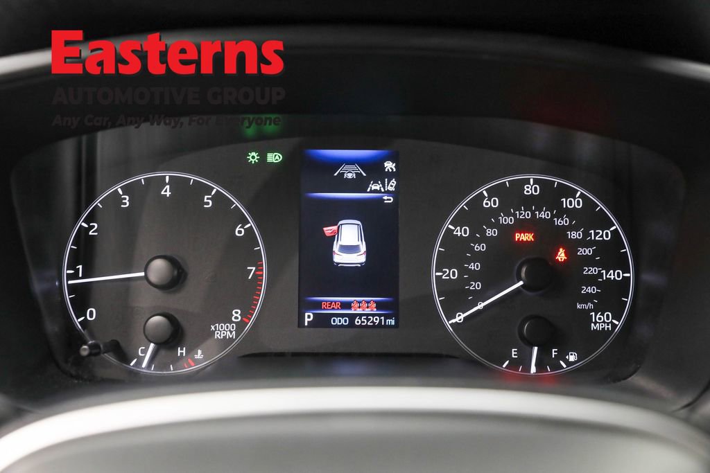 Used 2024 Toyota Corolla Cross LE image 17