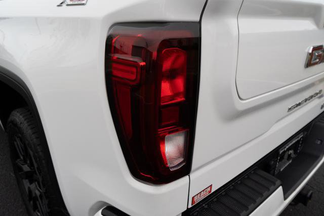 Used 2024 GMC Sierra 1500 Elevation image 42