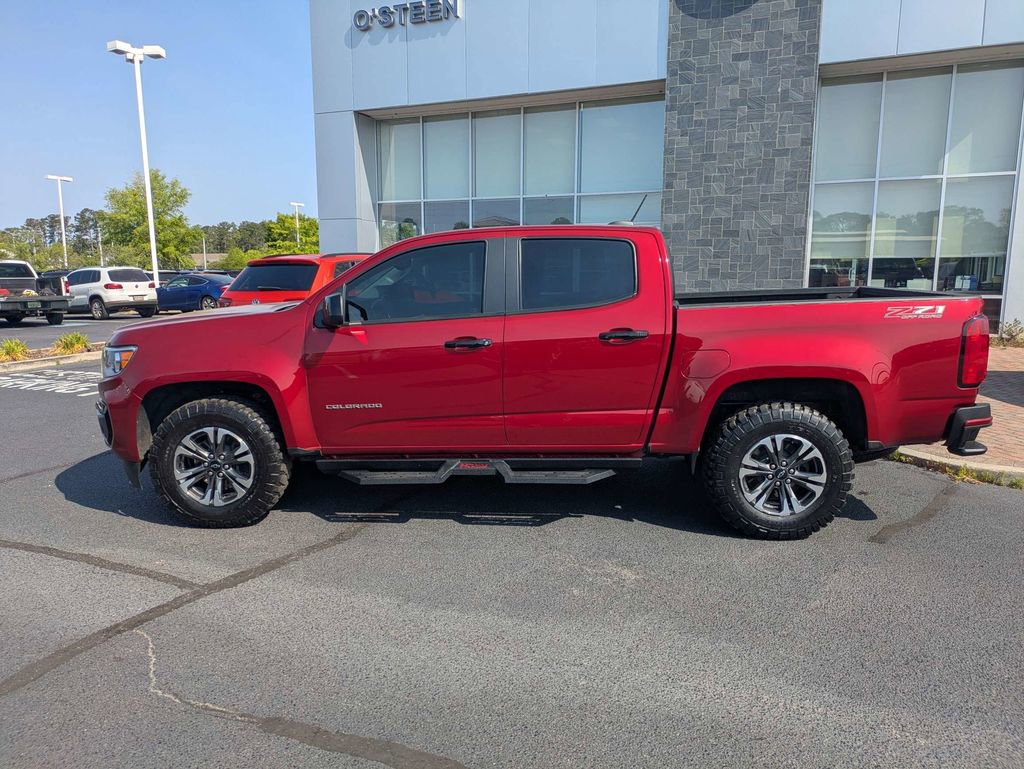 Used 2022 Chevrolet Colorado Z71 w/ Safety Package AWD/4WD image 8