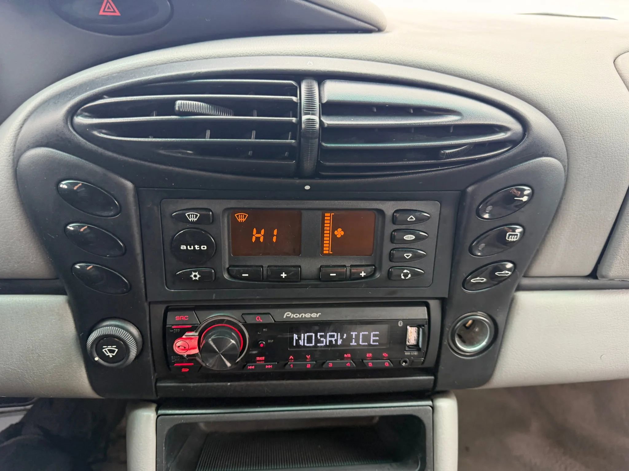 Used 2000 Porsche Boxster S image 24