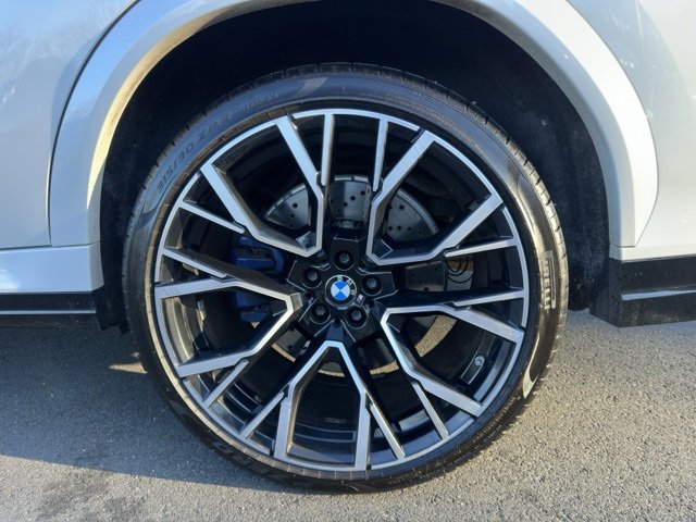 Used 2022 BMW X6 M Base w/ Executive Package image 29