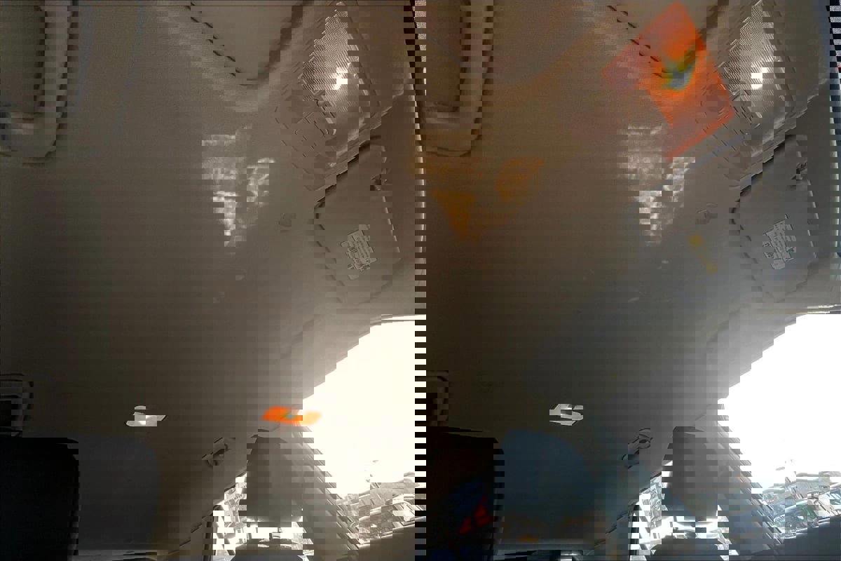 Used 2024 Hyundai Venue SE image 22