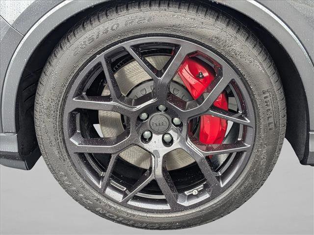 New 2026 Audi SQ7 Prestige image 9