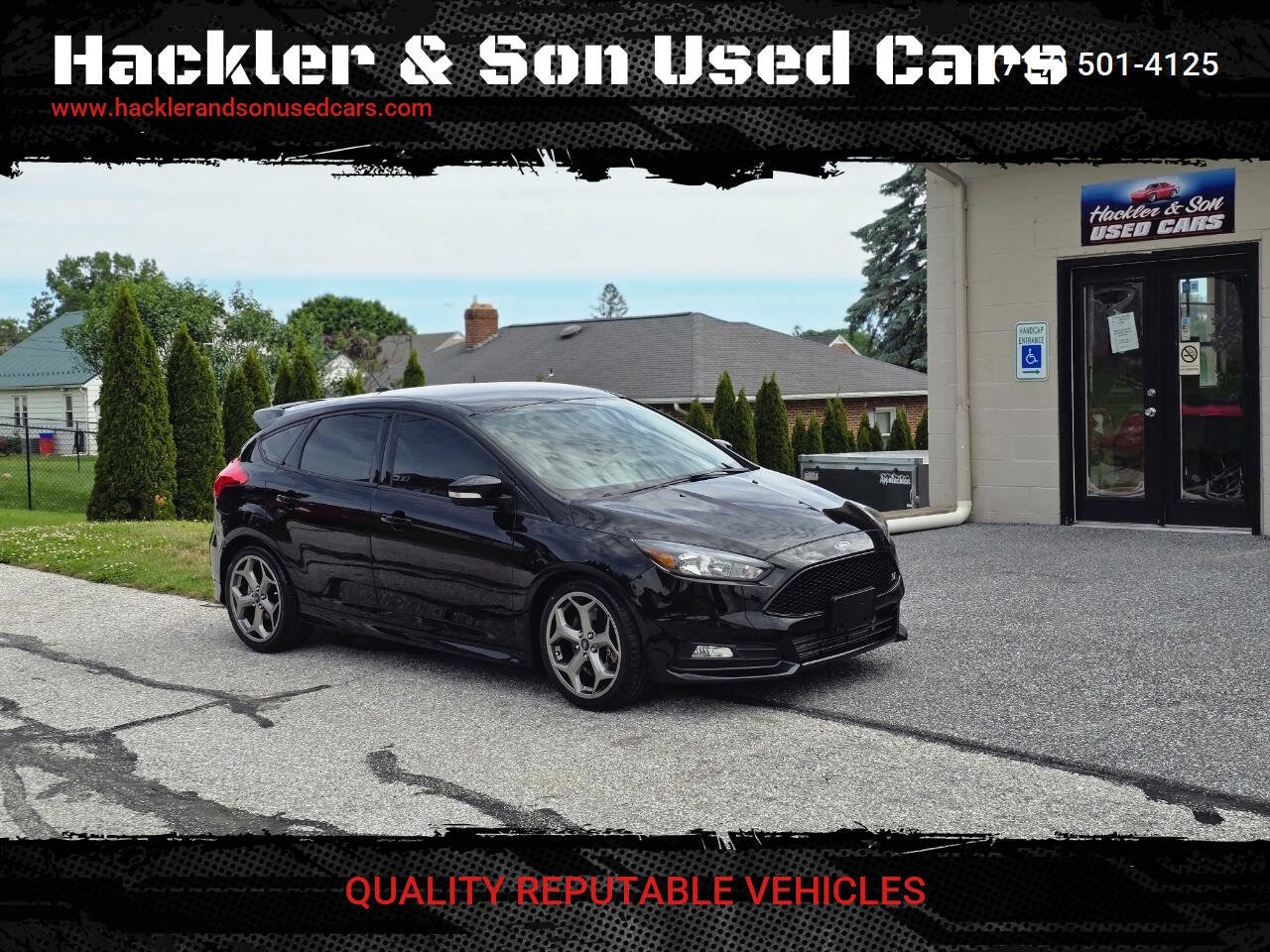 Used 2018 Ford Focus ST FWD image 1