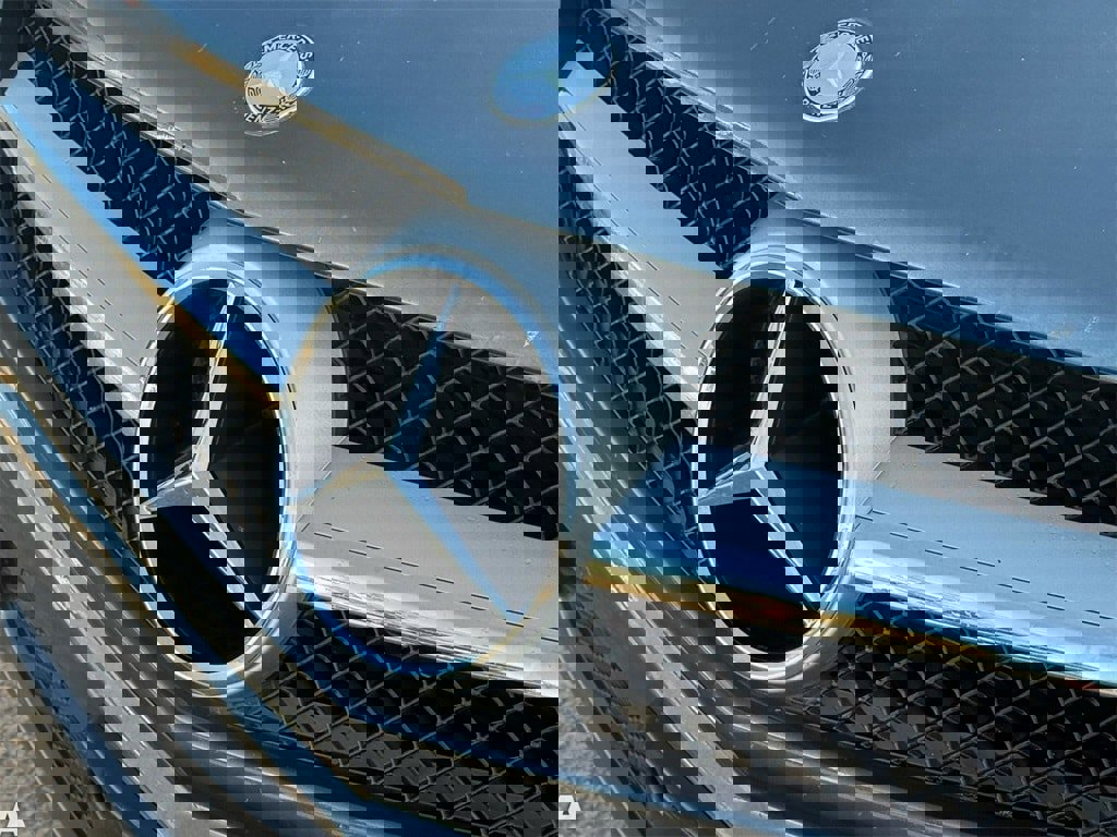 Used 2009 Mercedes-Benz SL 550 image 7