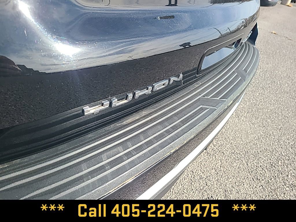 Used 2021 GMC Yukon XL Denali w/ Denali Premium Package image 18