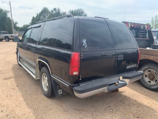 Used 1994 Chevrolet Suburban 2WD image 3