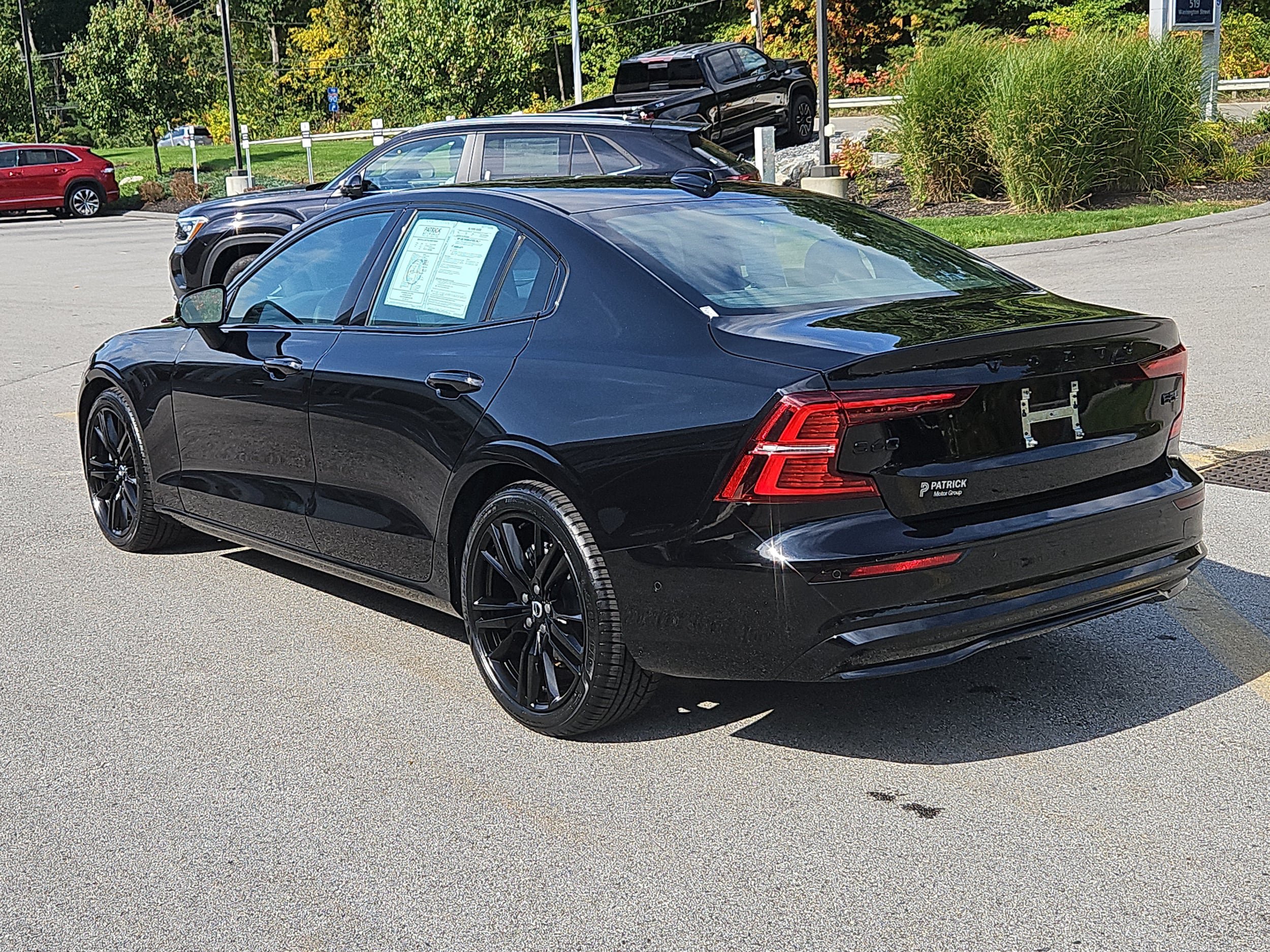 Used 2024 Volvo S60 B5 Plus w/ Climate Package AWD/4WD image 27
