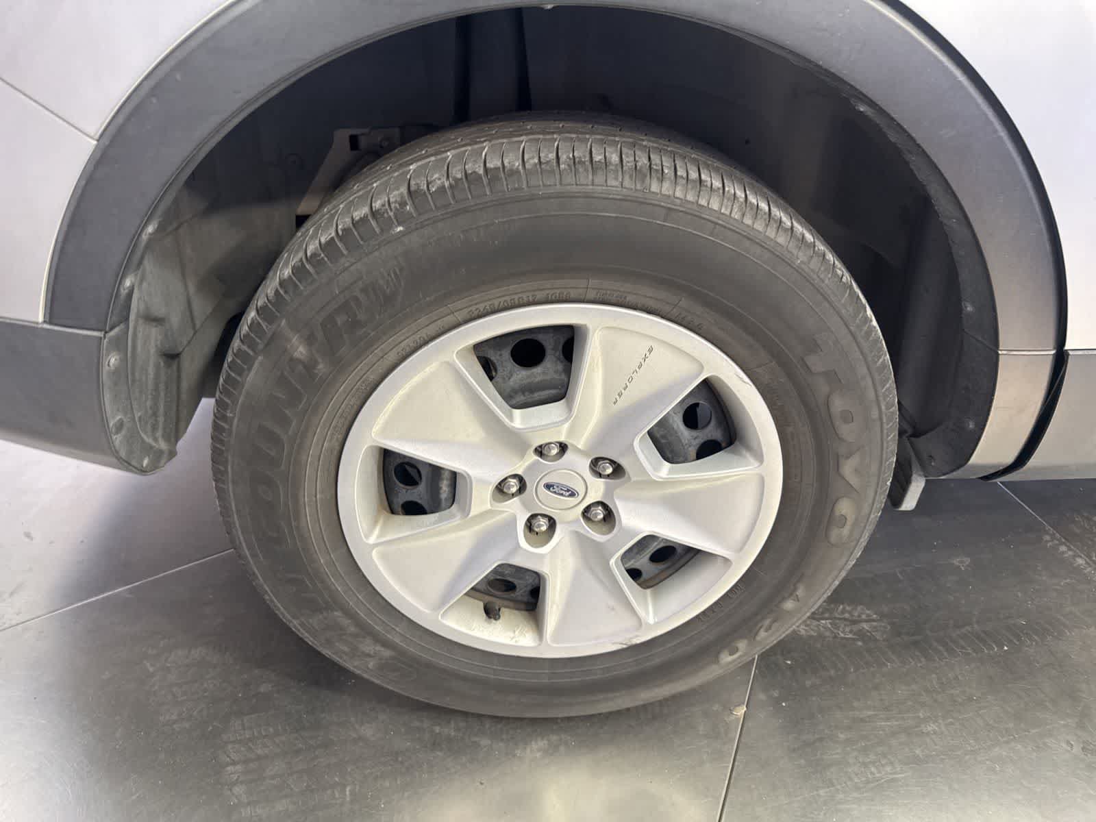 Used 2012 Ford Explorer FWD image 14