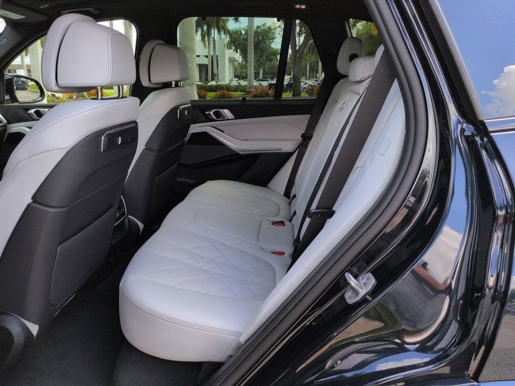 New 2026 BMW X5 sDrive40i w/ M Sport Package image 14