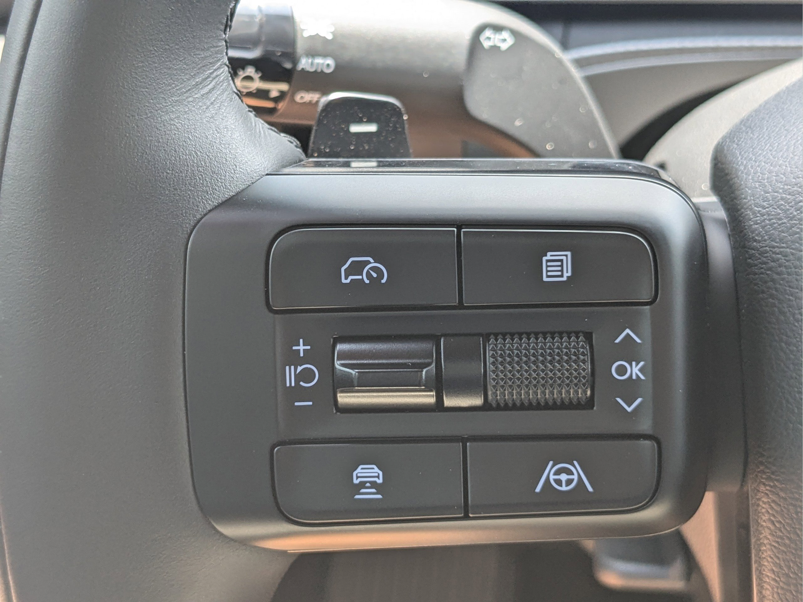 New 2026 Hyundai Santa Fe Calligraphy FWD image 28