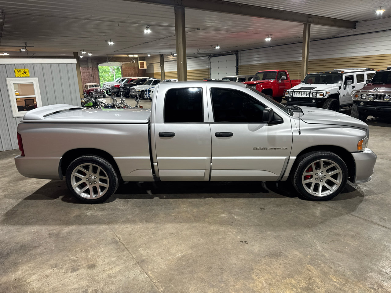 Used 2005 Dodge Ram 1500 Truck 2WD Quad Cab image 12