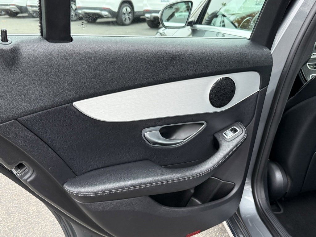 Used 2020 Mercedes-Benz C 300 Sedan image 24