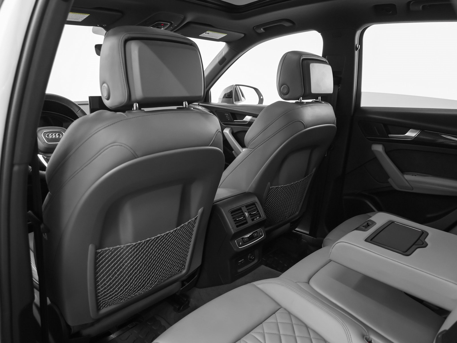 Used 2021 Audi SQ5 Prestige image 46