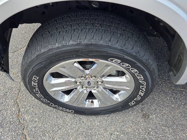Used 2019 Ford F150 Lariat AWD/4WD image 10