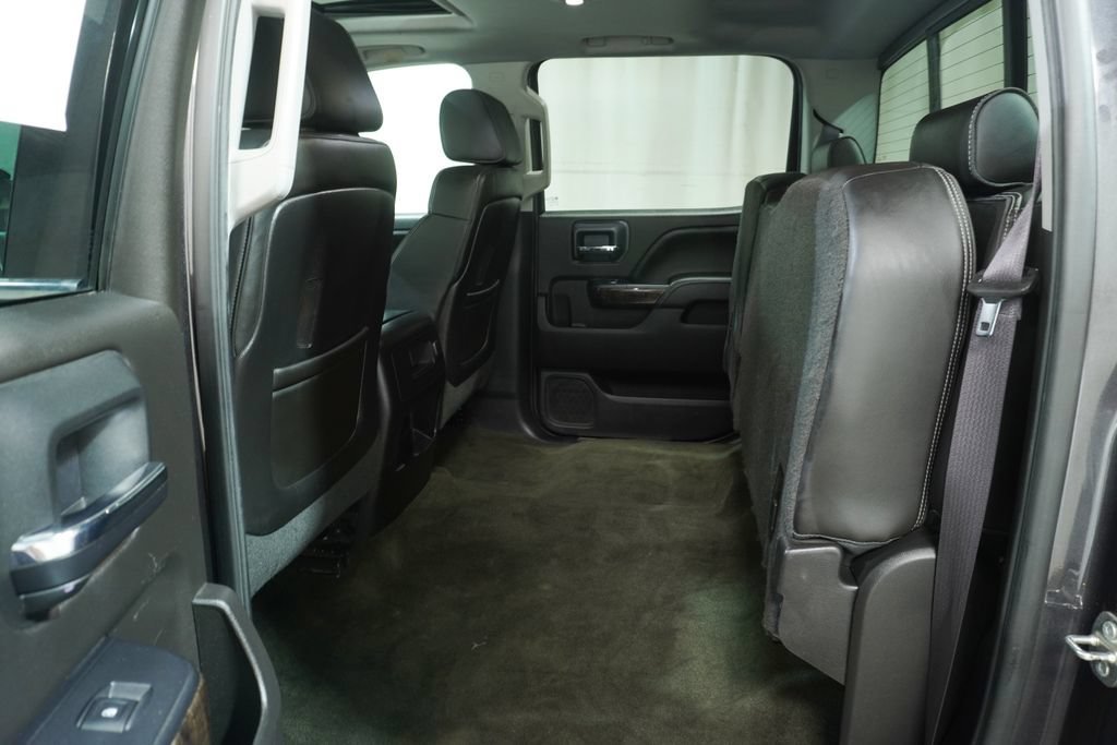 Used 2015 GMC Sierra 2500 Denali w/ Duramax Plus Package AWD/4WD image 12