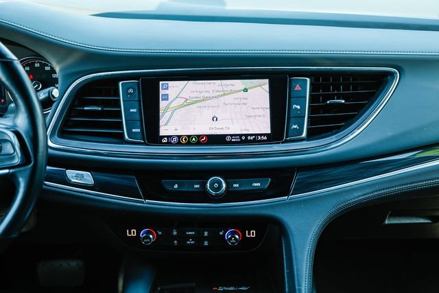 Used 2022 Buick Enclave Essence w/ Experience Buick Package AWD/4WD image 13