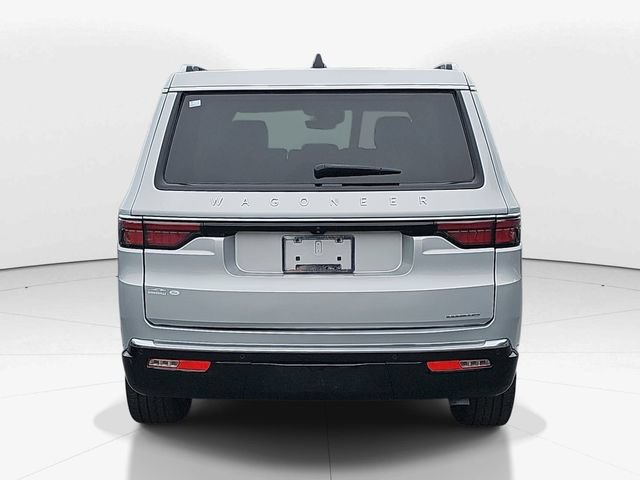 Used 2024 Jeep Wagoneer Series II w/ Flexible Seating Group RWD image 5