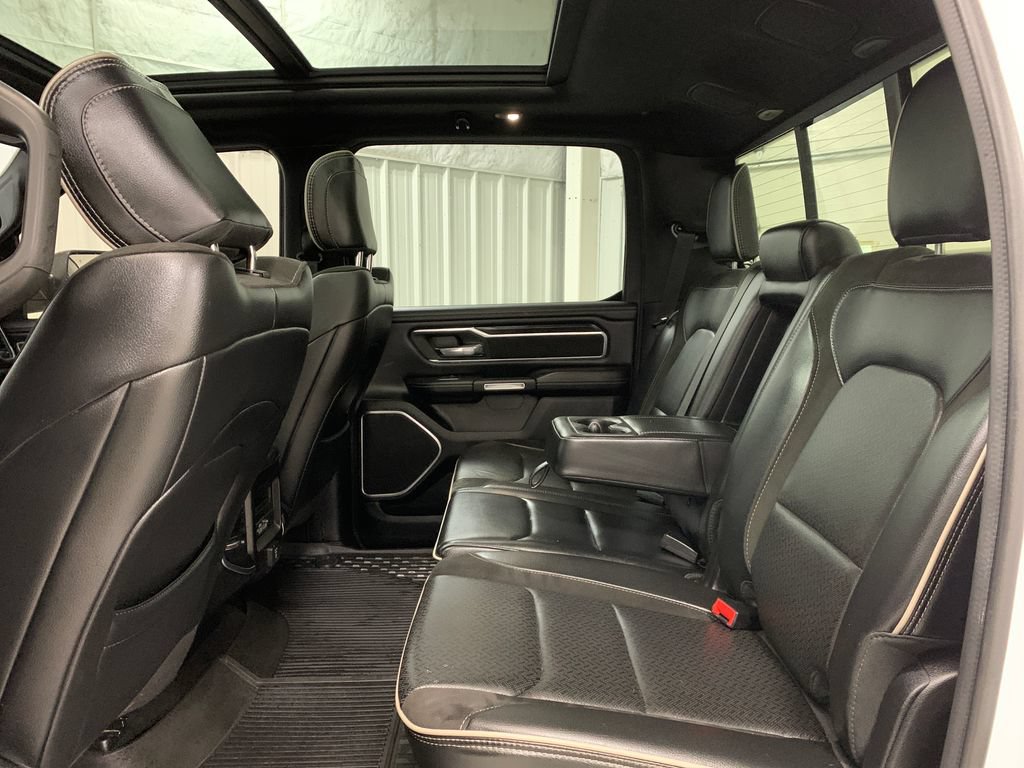 Used 2023 RAM 1500 Laramie AWD/4WD image 17