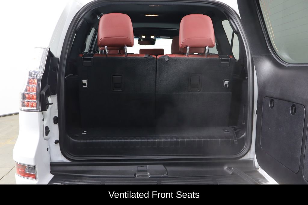 Used 2022 Lexus GX 460 Premium w/ Premium Package image 20