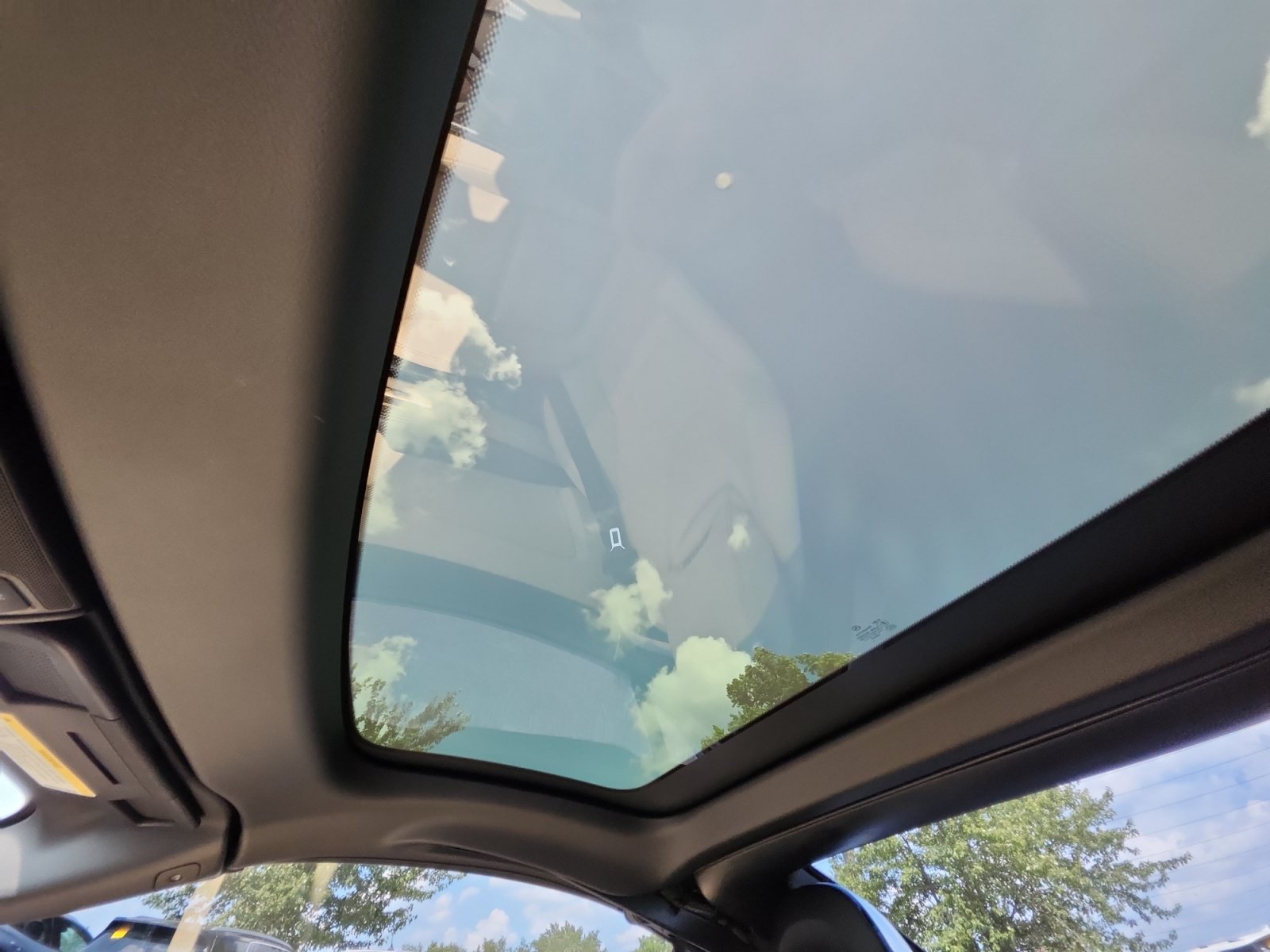 Used 2018 Mercedes-Benz SLC 300 image 18