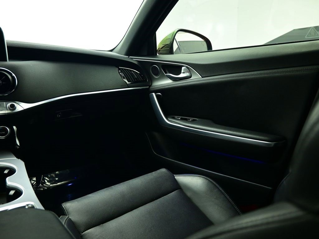 Certified 2019 Kia Stinger GT image 15