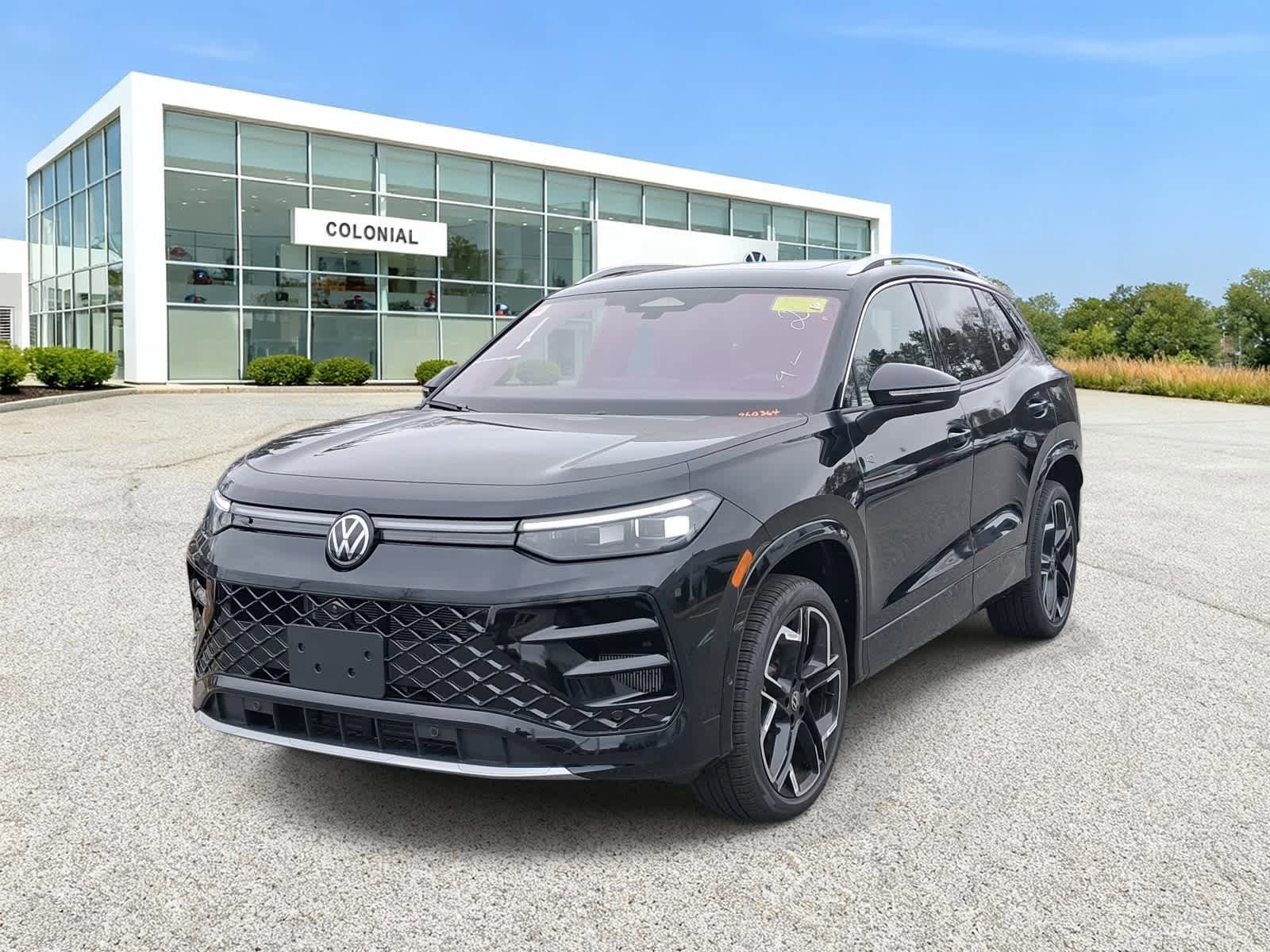 New 2026 Volkswagen Tiguan SEL R-Line