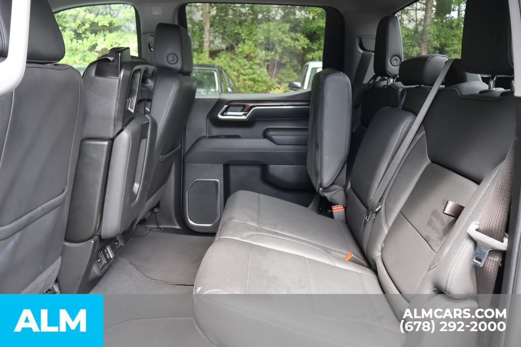Used 2025 GMC Sierra 1500 SLT RWD image 18