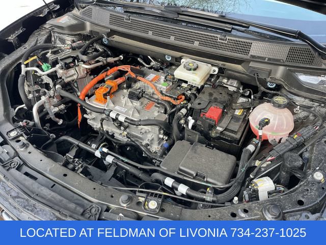 Certified 2025 Chevrolet Equinox EV LT image 28