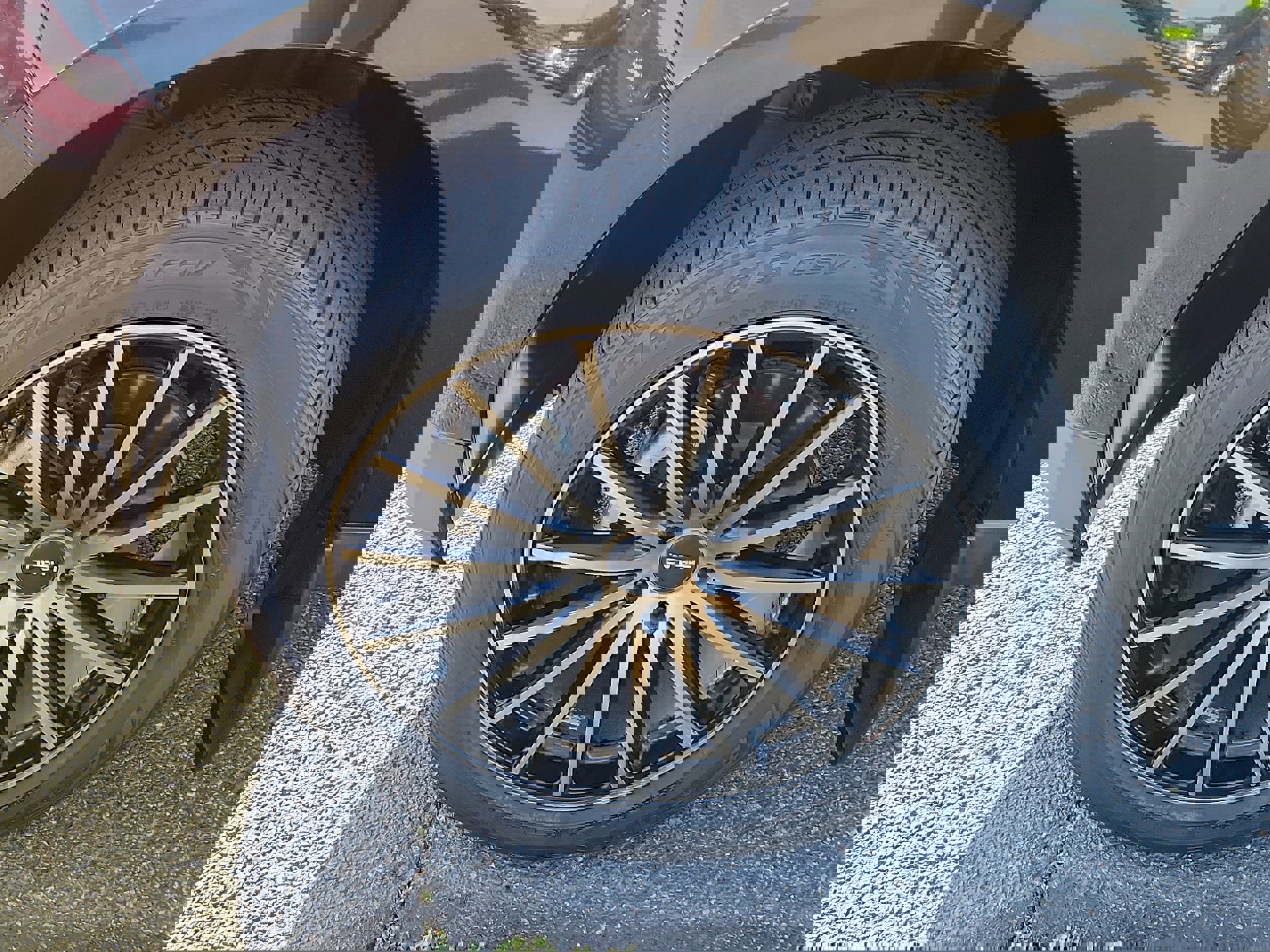 Used 2013 Ford Edge Limited AWD/4WD image 7