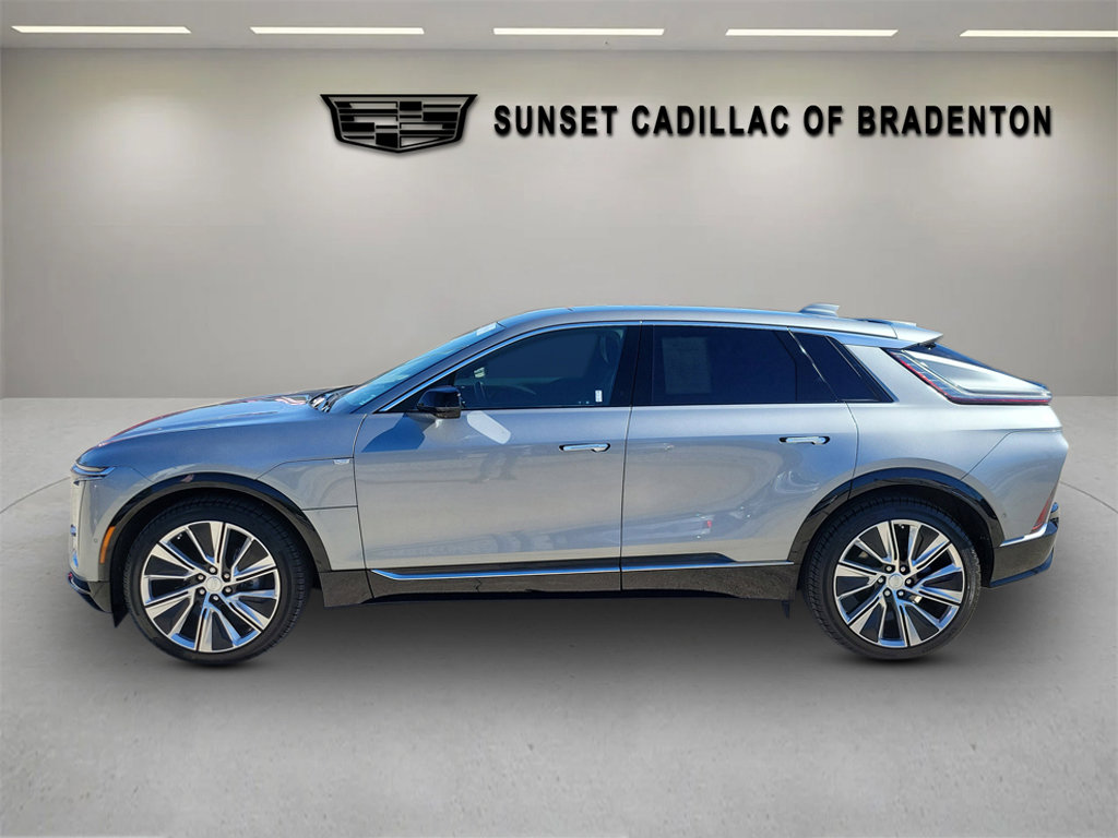 Used 2024 Cadillac Lyriq Luxury w/ LPO, Floor Liner Package image 7