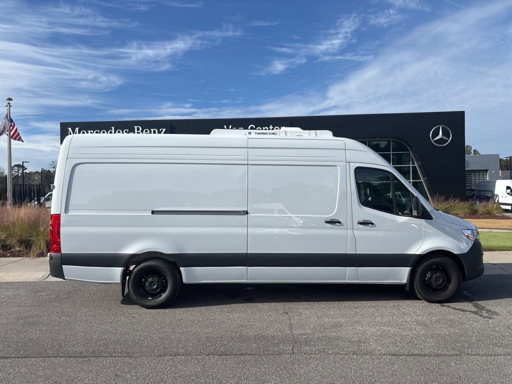 New 2026 Mercedes-Benz Sprinter 2500 image 2