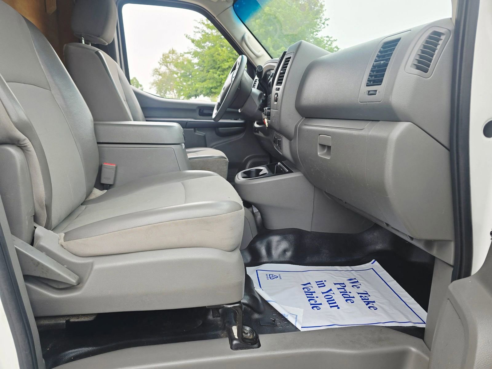 Used 2017 Nissan NV 2500 SV w/ Technology Package image 26