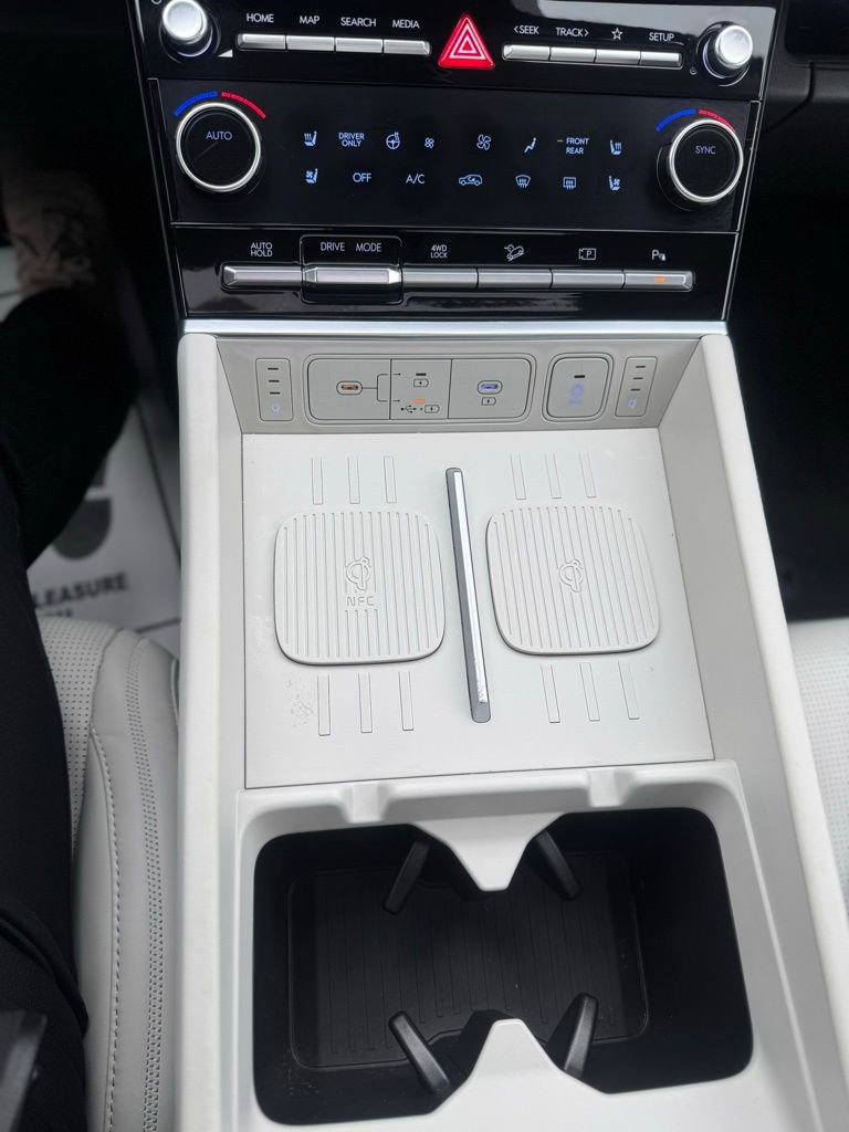 Certified 2024 Hyundai Santa Fe Calligraphy image 14