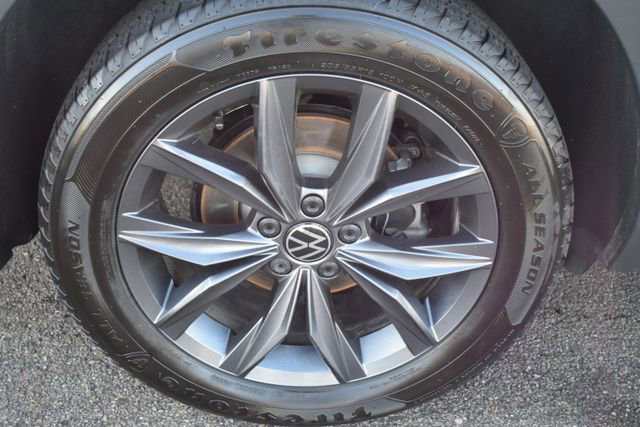 Used 2023 Volkswagen Tiguan SE image 47