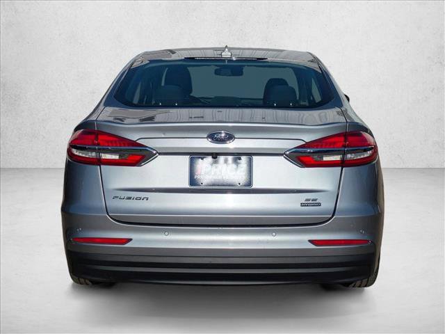 Used 2020 Ford Fusion SE FWD image 6