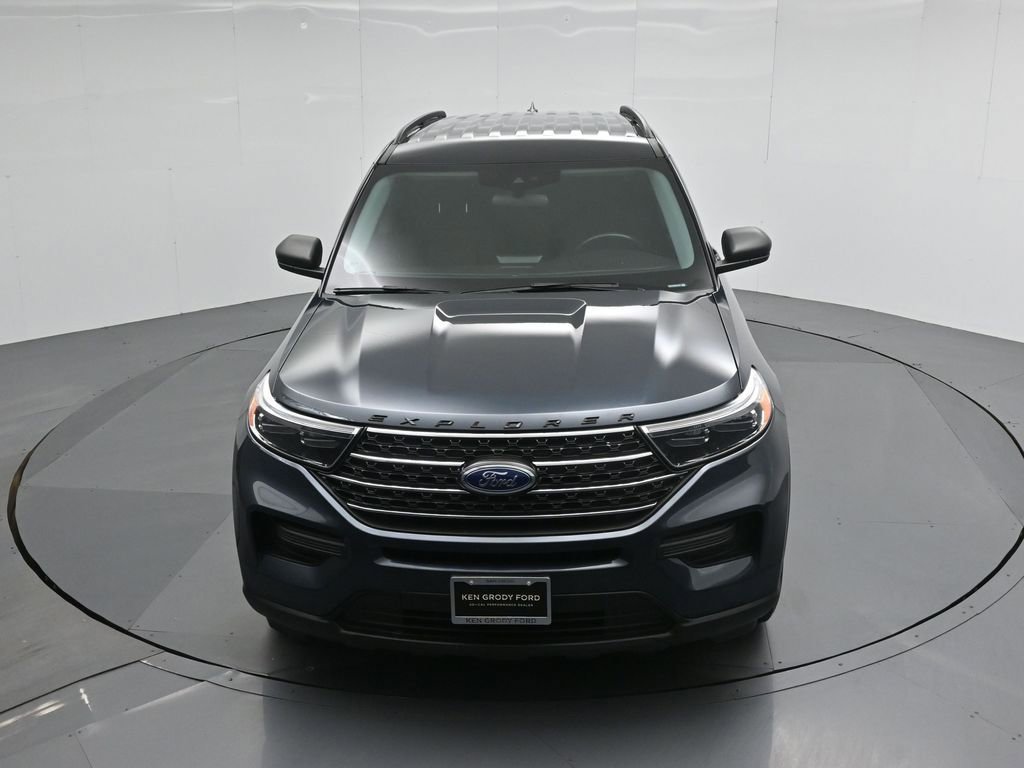 Certified 2024 Ford Explorer XLT image 37