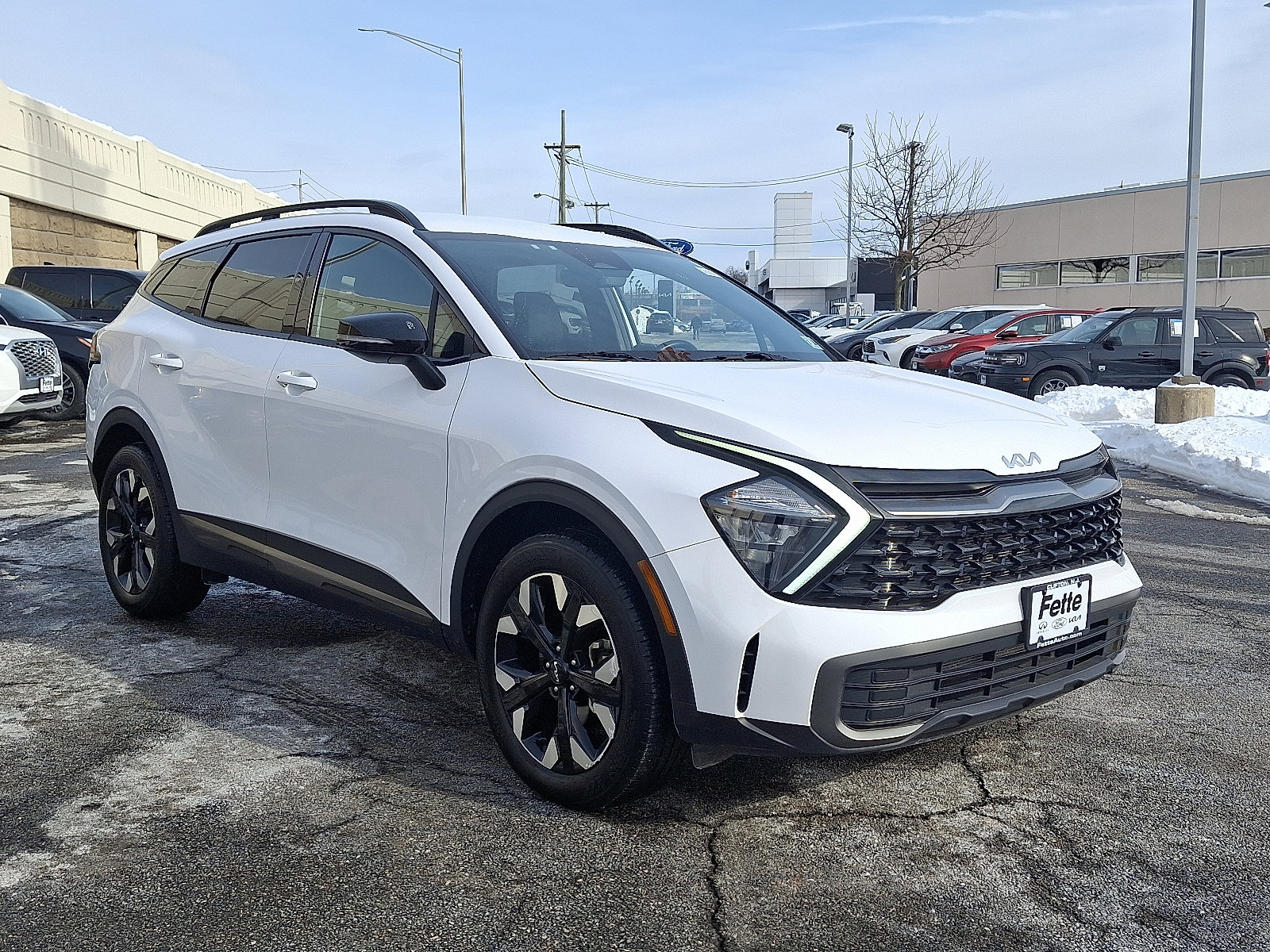 Certified 2023 Kia Sportage X-Line image 3