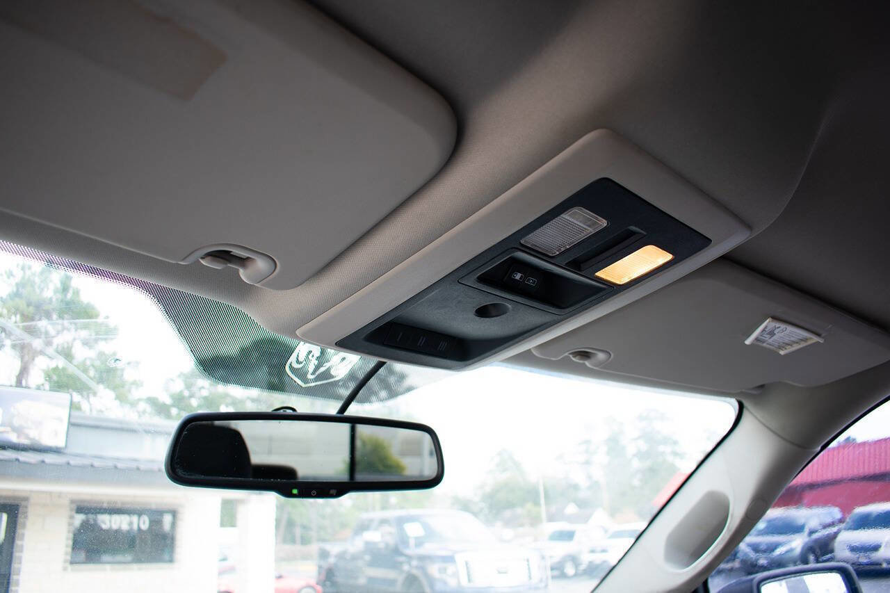 Used 2010 Dodge Ram 1500 Truck SLT w/ Lone Star Regional Pkg image 21