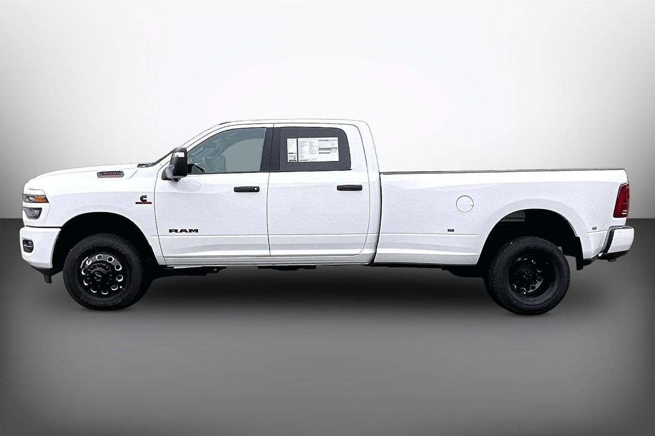 New 2026 RAM 3500 Big Horn AWD/4WD image 5
