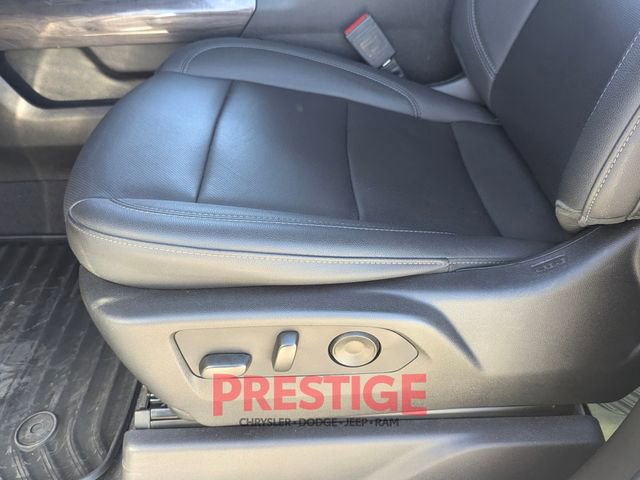 Used 2024 Chevrolet Silverado 1500 LTZ w/ Technology Package image 32