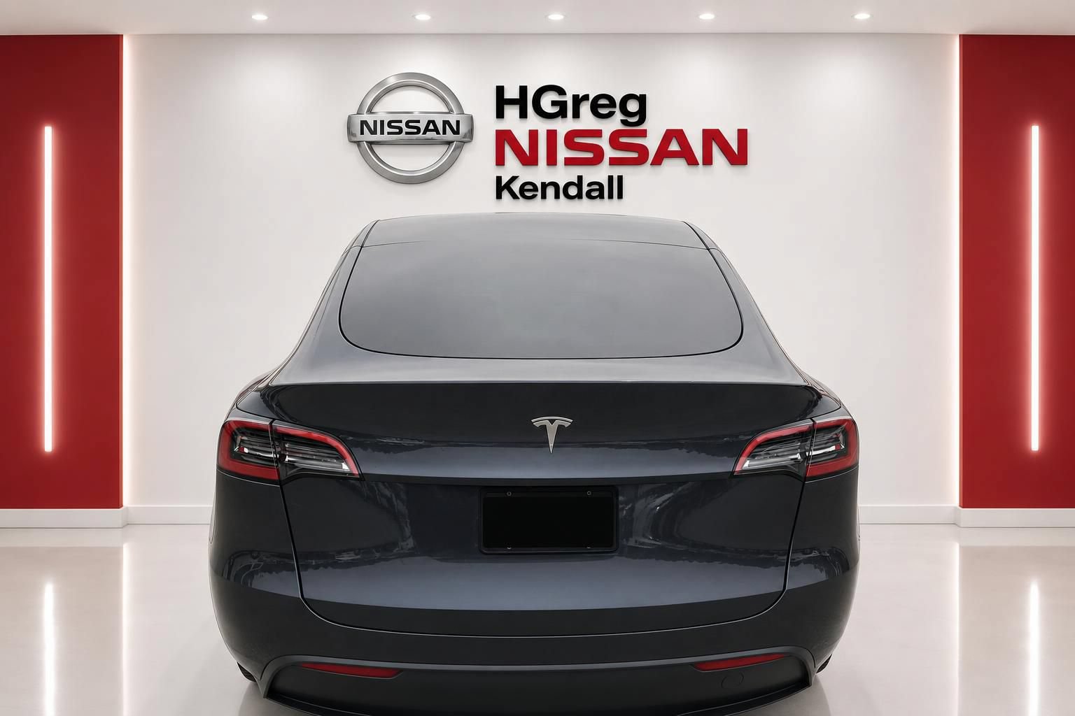 Used 2024 Tesla Model Y Long Range RWD image 6